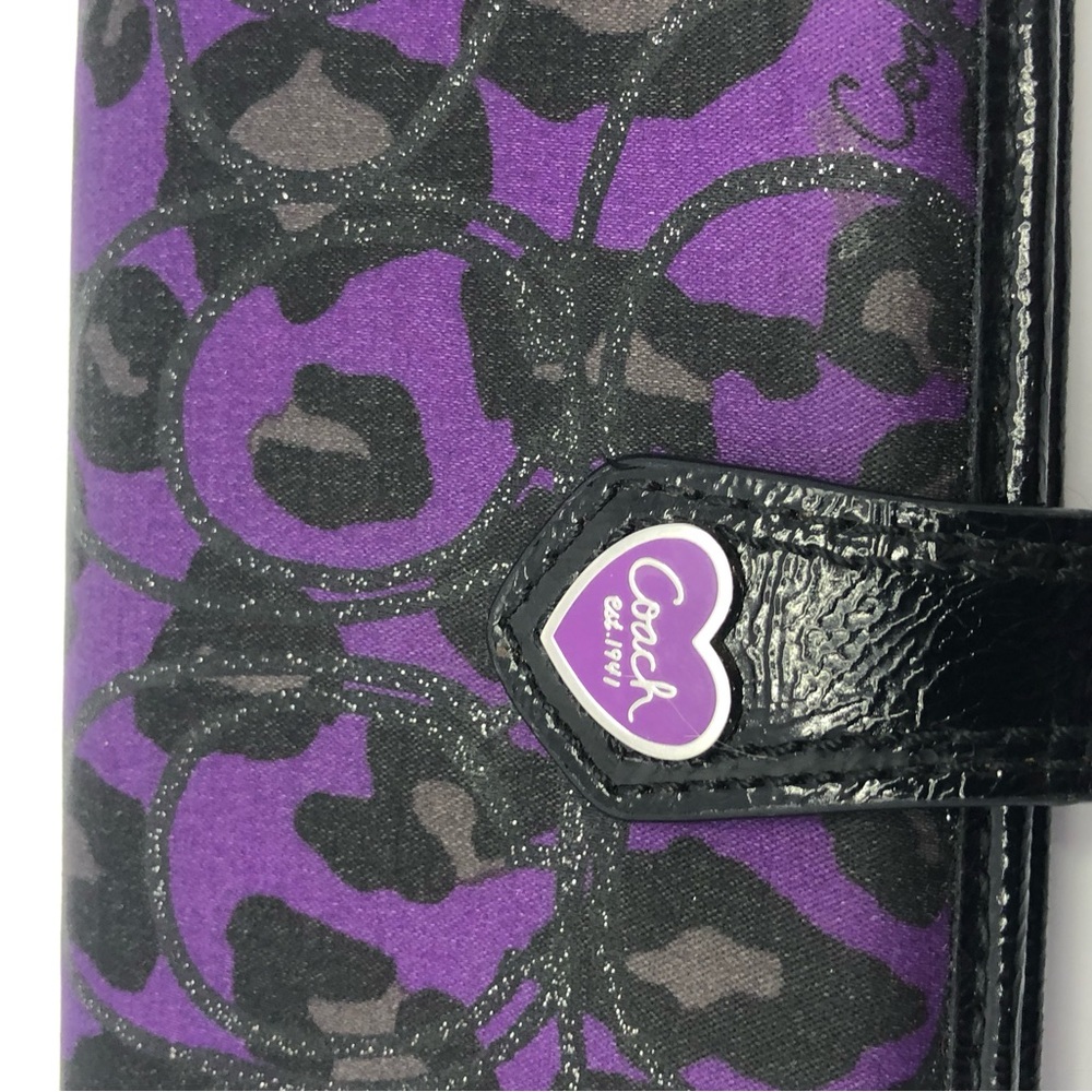 Coach Purple Poppy Daisy Ocelot Print Wallet Snap Leopard Heart Rare Logo - Picture 8 of 16